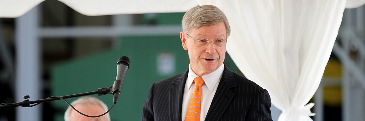 Miller Speaking at Dedication of the Poultry Research Center